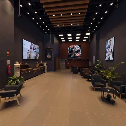 Rekor Sanat'ın geniş giriş ve bekleme alanı